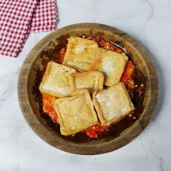 Tahu Penyet Sambal Mangga