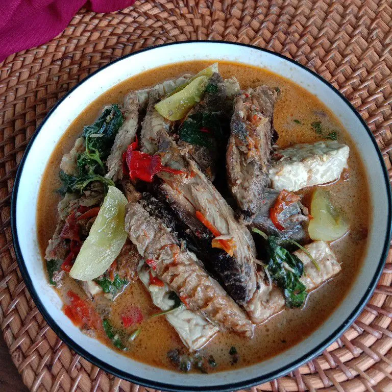 Tongkol Santan Pedas Bumbu Sambal