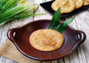 Kue Cucur Gula Merah