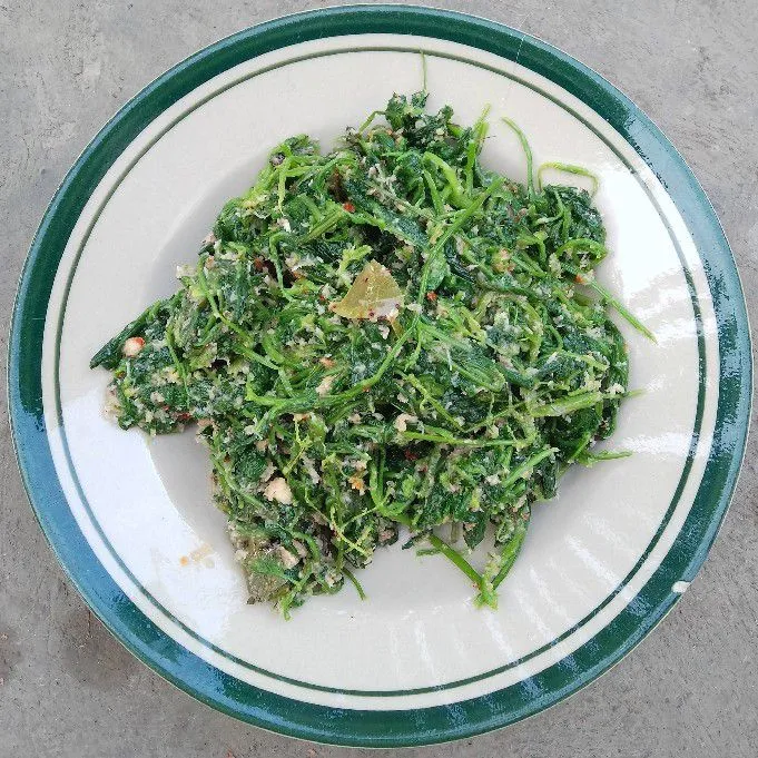 Kluban Selada Kangkung