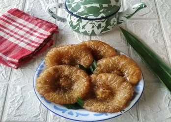Kue Cucur Gula Merah