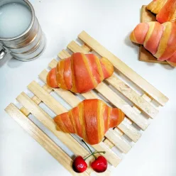 Bicolor Croissant