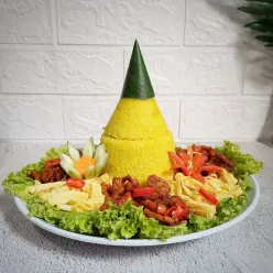 Nasi Kuning ala Yummy