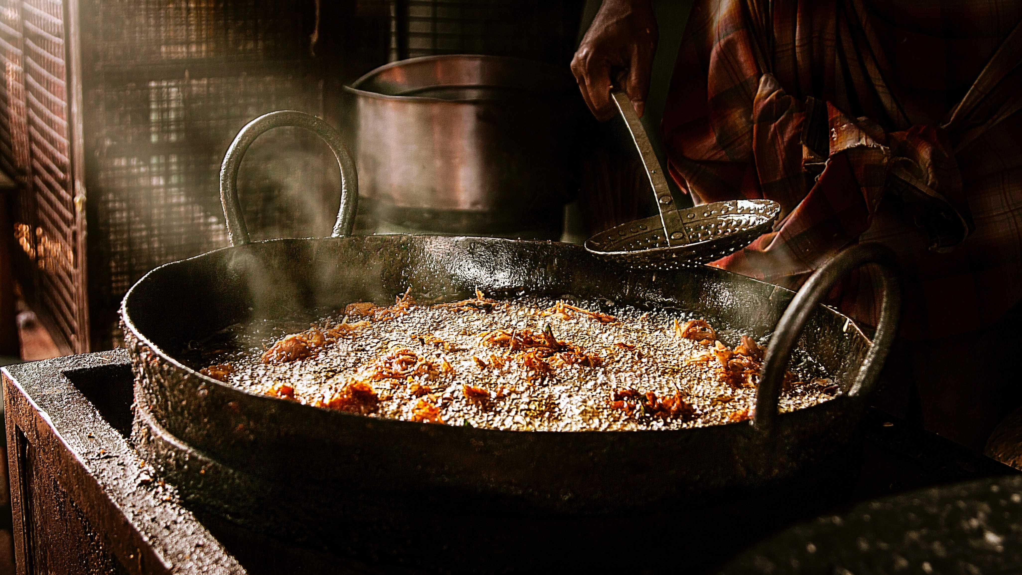 6 Teknik Menggoreng Makanan Yang Benar Dan Mudah