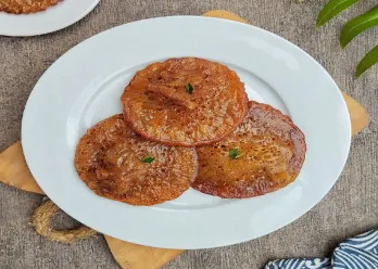Kue Cucur Gula Merah