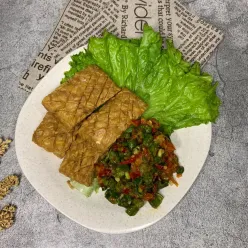 Tempe Garit Pencok Tomat Kacang
