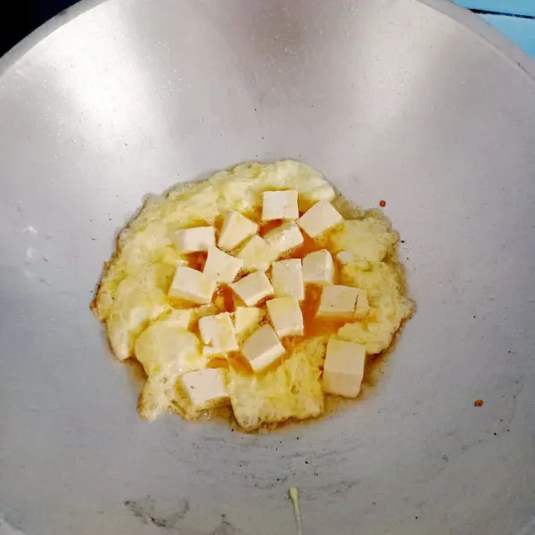 Goreng hingga matang.