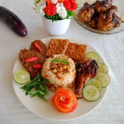 Nasi Tutug Oncom