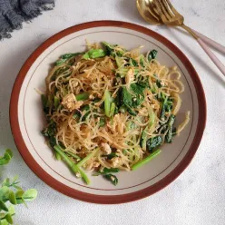 Bihun Goreng Telur Kecap