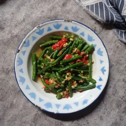 Tumis Kacang Panjang Kecambah
