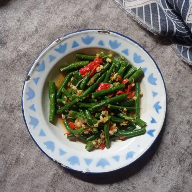 Tumis Kacang Panjang Kecambah