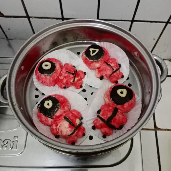 Kukus bakpao selama 15 menit. Siap dinikmati.