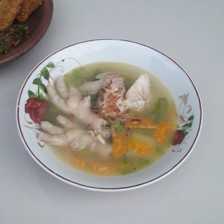 Sup Ayam Wortel Sawi Putih