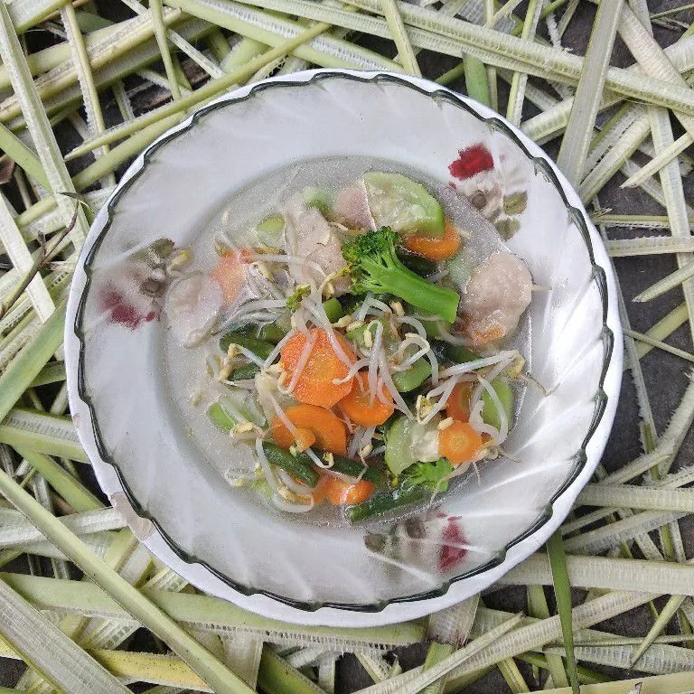 Masak Sayur Sop Resep, Manfaat, dan Sejarahnya 3 Masak sayur sop