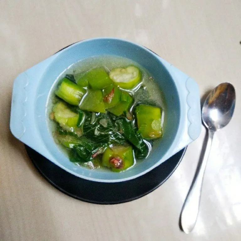 Bening BOLa (Bayam Oyong LAbu)