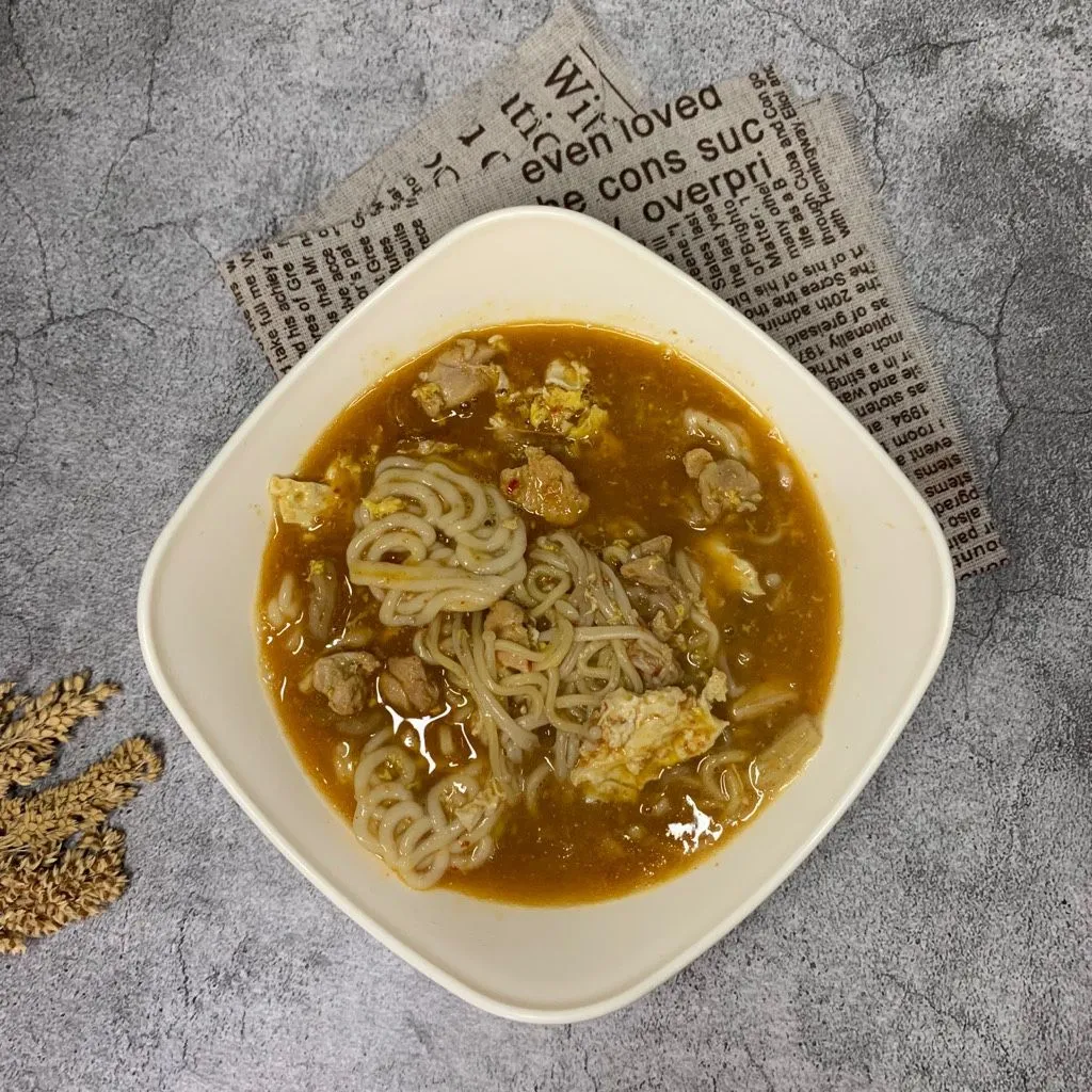 Seblak Ayam Telur Jamur Enoki