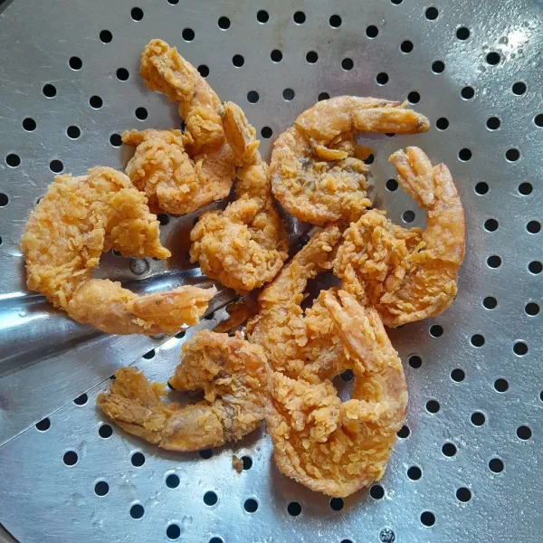 Setelah matang, angkat, tiriskan dan siap disajikan.