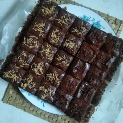 Fudgy Shiny Brownies