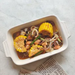 Seafood Saus Pedas Asam Manis