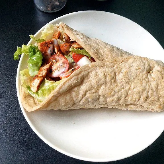 Chicken Wrap With Oat Tortilla