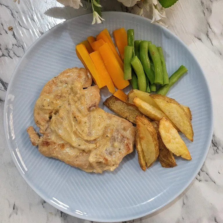 Resep Chicken Steak With White Sauce Sederhana Rumahan Di Yummy App