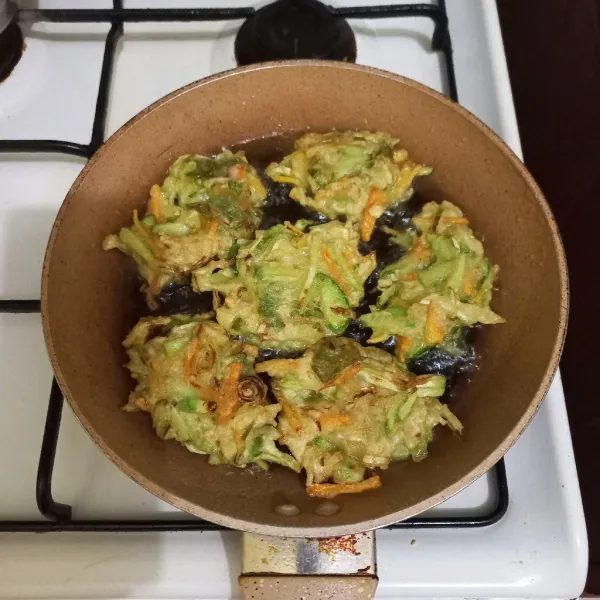 Goreng hingga matang.