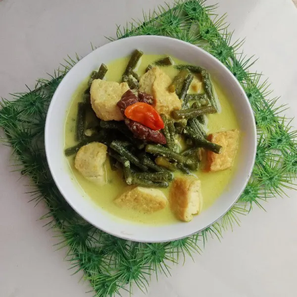Hidangan siap disajikan.