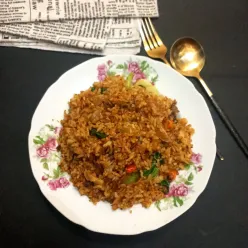 Nasi Goreng Manis Bumbu Rendang