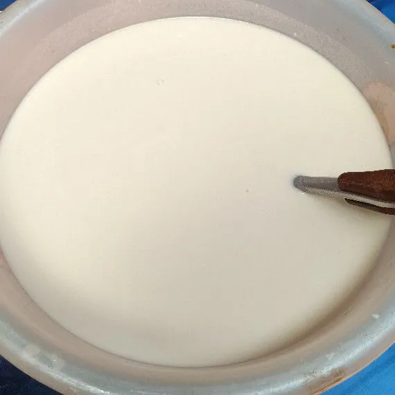 Aduk saat akan dicetak.