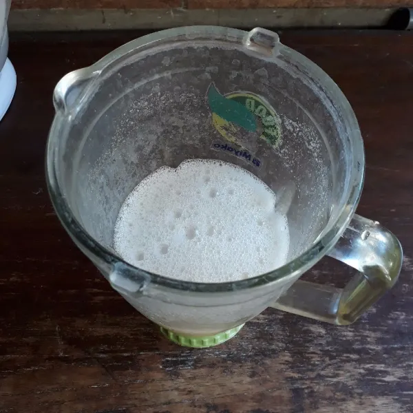 Blender hingga halus.