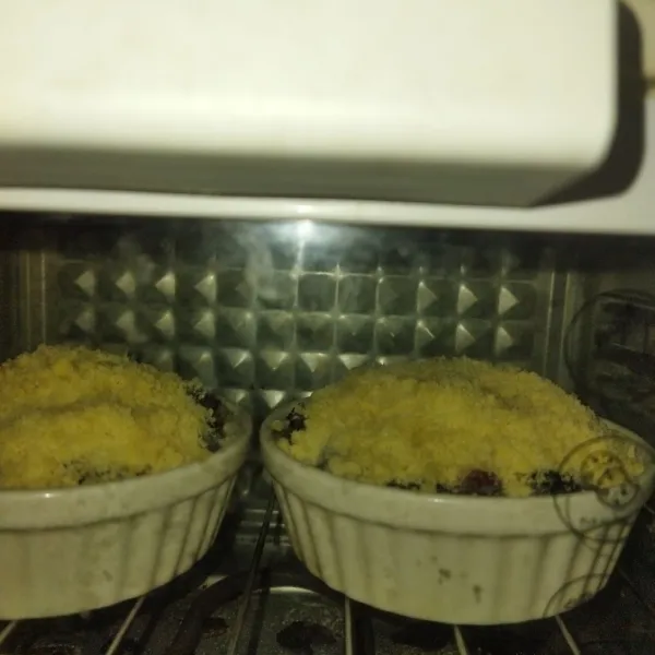 Panggang dalam oven dengan suhu 180°c selama 18-22 menit (sesuaikan dengan oven masing-masing).