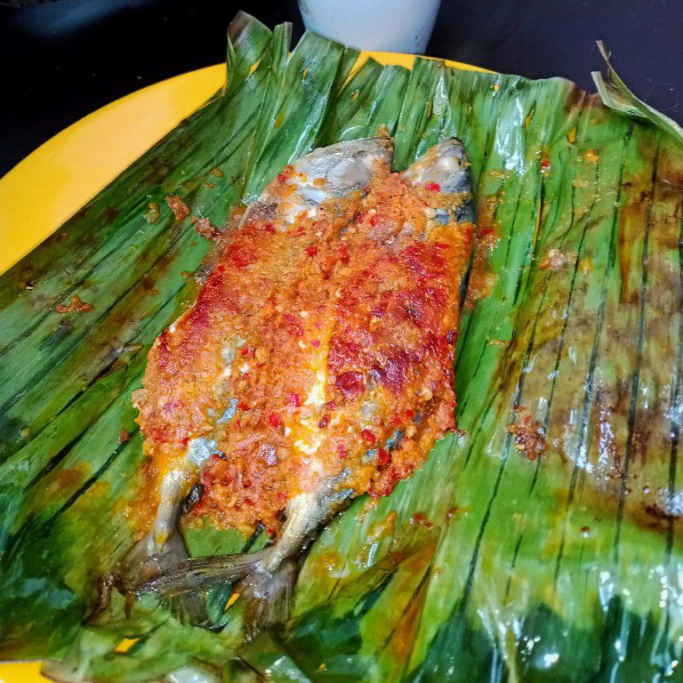 Resep Pepes Ikan Kembung Sederhana Rumahan Di Yummy App