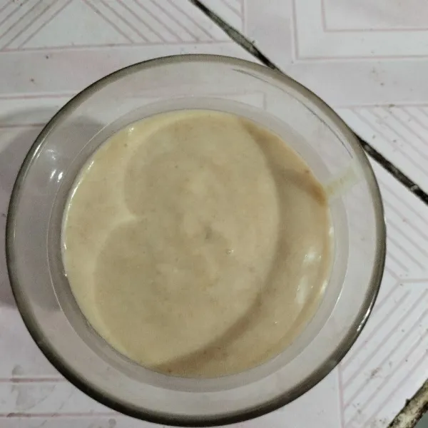 Tuang kedalam gelas.