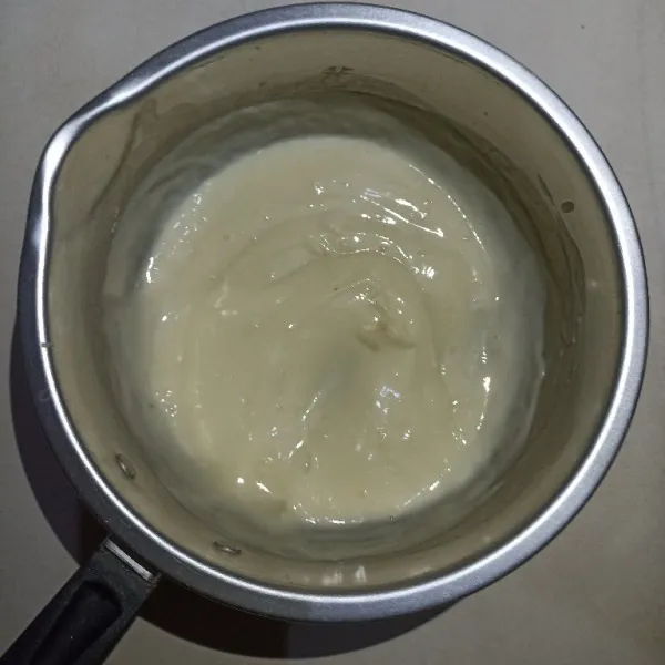 Tambahkan mayonaise nya, aduk merata.