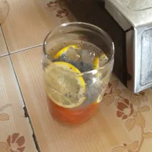 Tambahkan biji selasih dan air secukupnya. Aduk rata lalu sajikan.