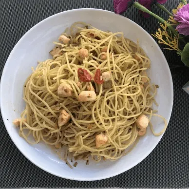 Resep Spaghetti aglio olio dengan ikan tuna