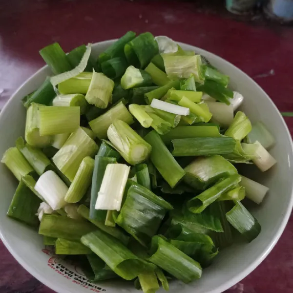 Potong daun bawang pre.