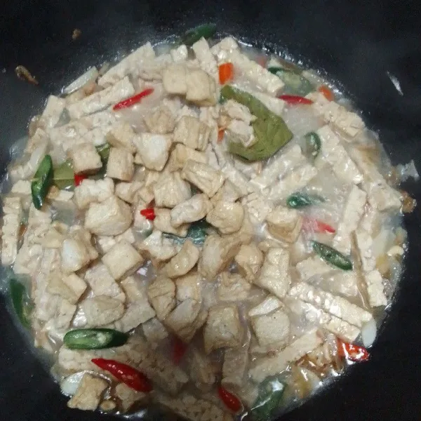 Lalu masuk tahu.