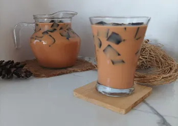 Cincau Thai Tea
