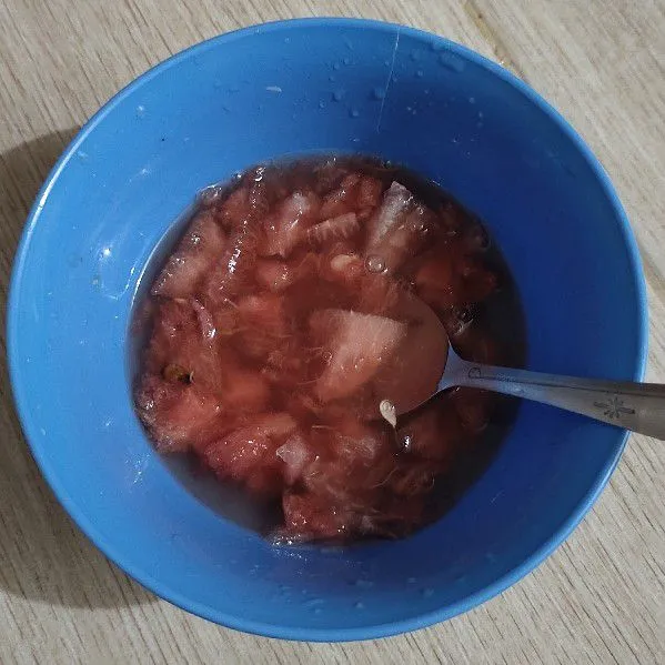 Cacah-cacah dengan sendok