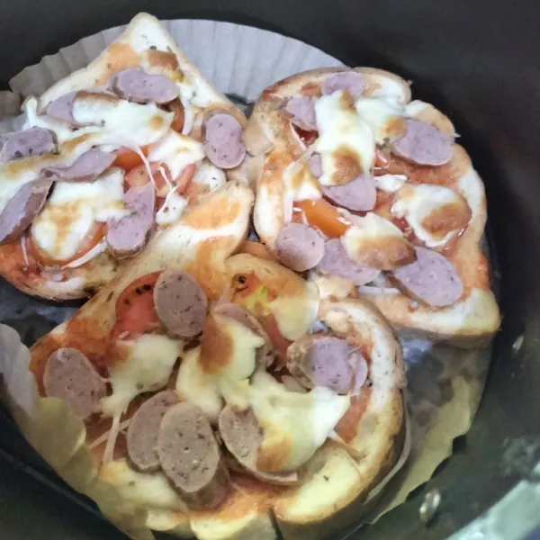 Keluarkan siap di nikmati.. bisa ditambahkan saus pedas.