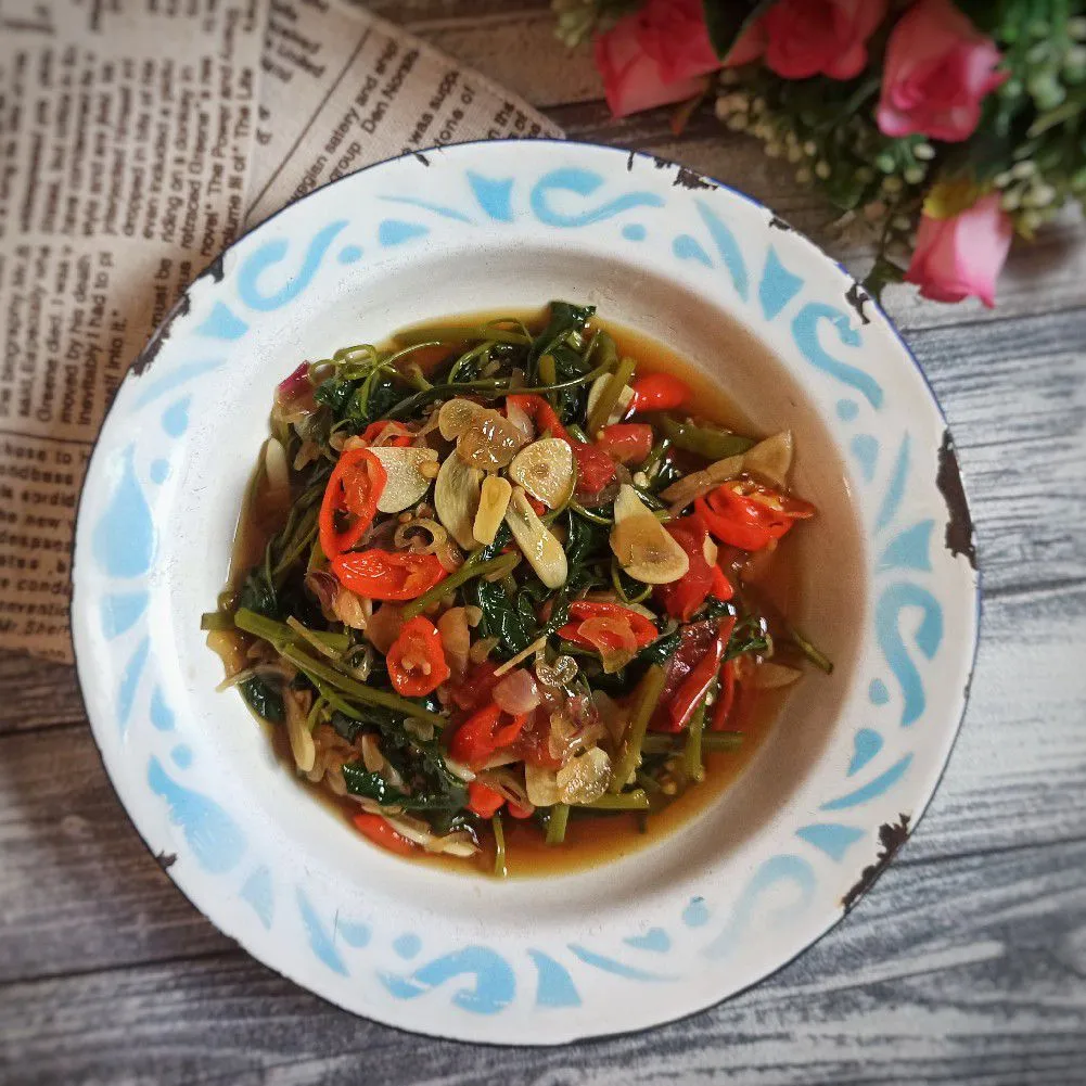 Tumis Kangkung Tomat