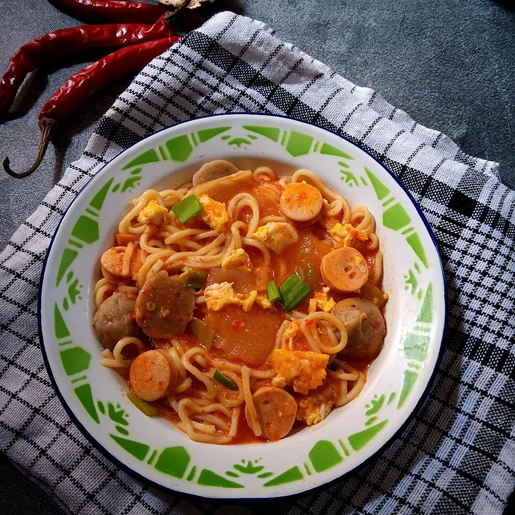 Seblak Nyemek Mie Bakso Sosis