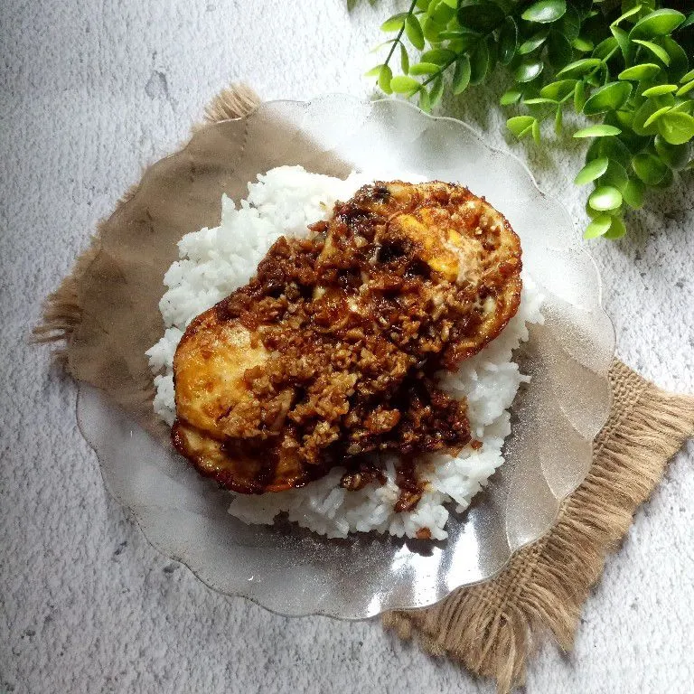 Nasi Telor Pontianak