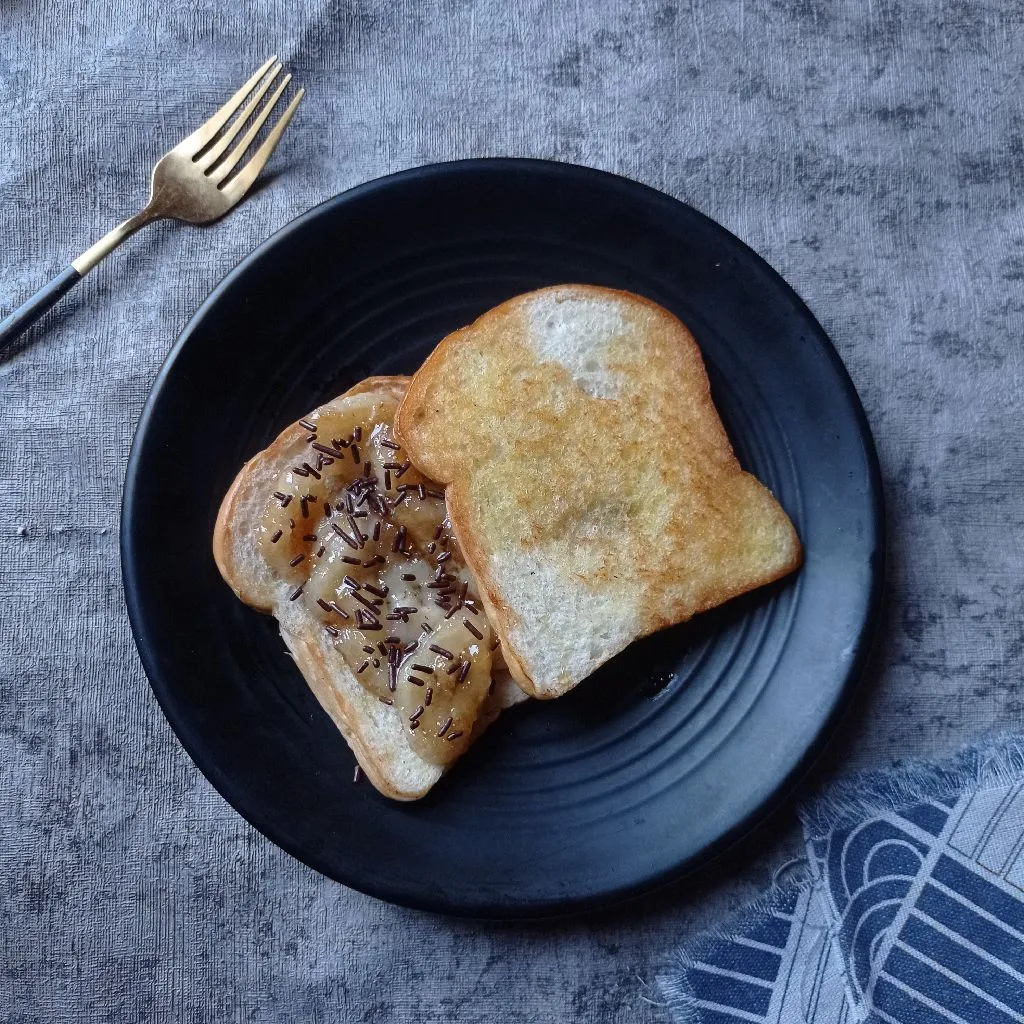 Ropang Pisang Karamel