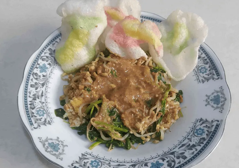 lotek makanan khas Jawa Barat