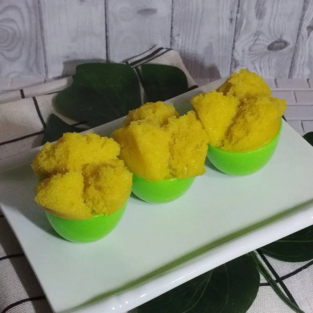 Kue Moho Labu Kuning