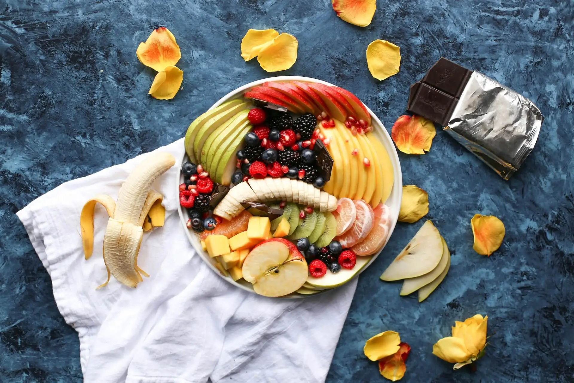 buah-buahan segar makanan rendah kalori sehat