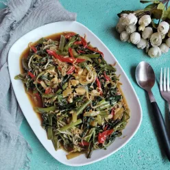 Tumis Kangkung Teri Nasi