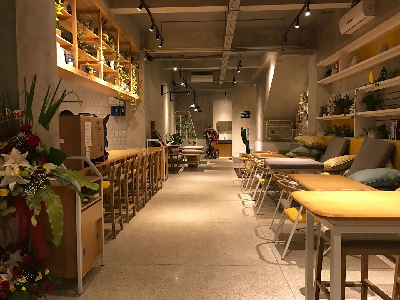 Social Affair Coffee & Bakeho tempat makan di PIK